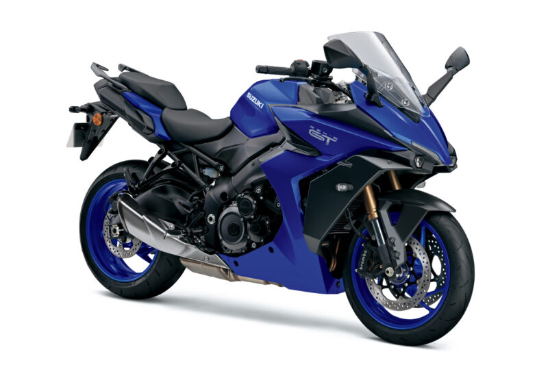GSX-S1000GT_M6_YKY_Diagonal Suzuki GSX-S1000GT