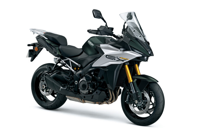 GSX-S1000GX_M4_QU5_Diagonal-780x520-1-1.jpg Suzuki GSX-S1000GX