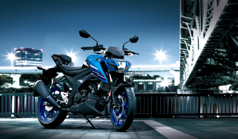 GSX-S125RLXM7_action02 Suzuki GSX-S125