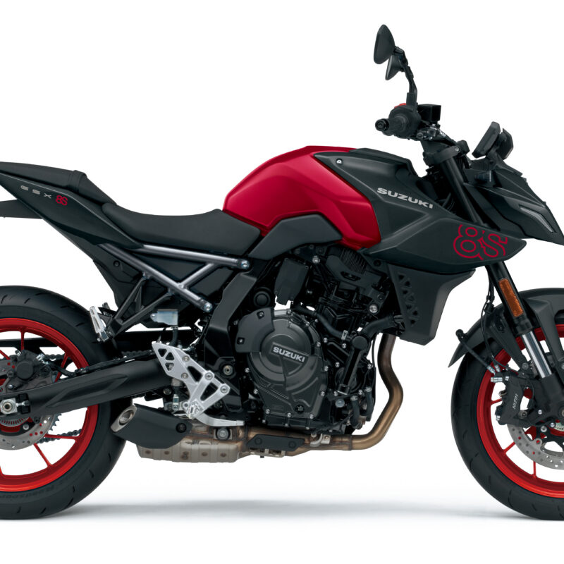 Suzuki GSX-8S