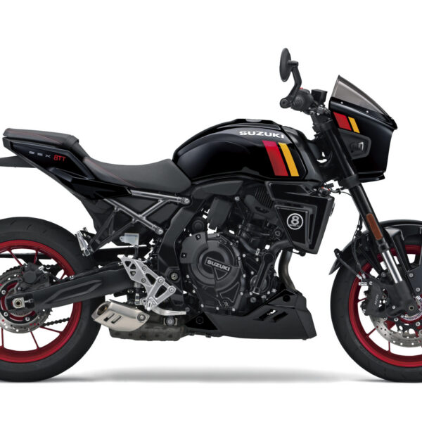 Suzuki GSX800TTRQBM6_YVB_Rside-2048x1365