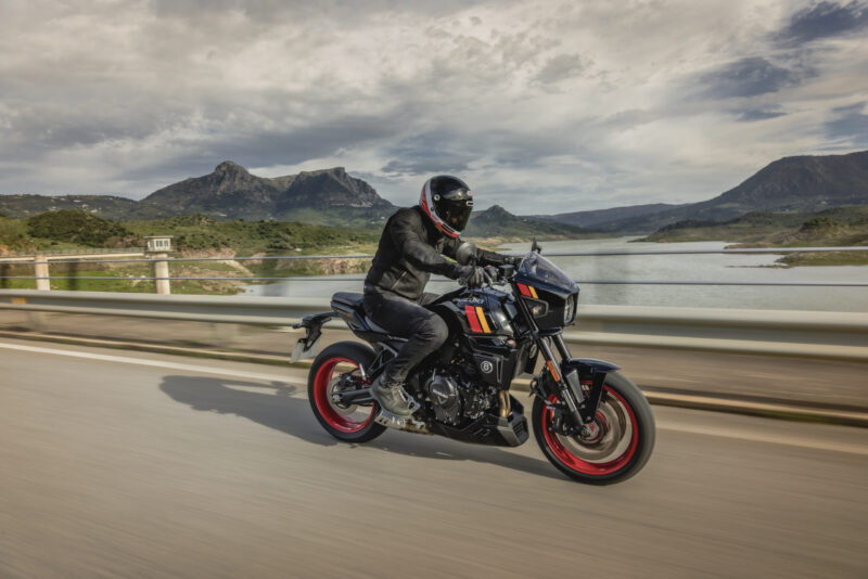 Suzuki-800TT-T-3386 Suzuki GSX-8TT
