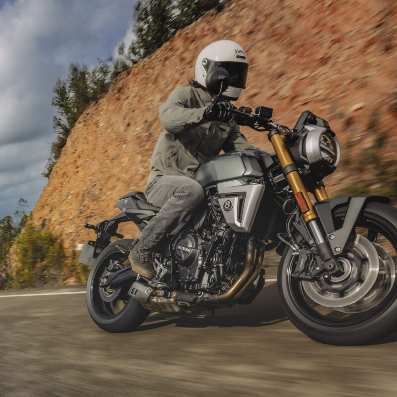 Suzuki-800TT-T-4519 Suzuki GSX-8T