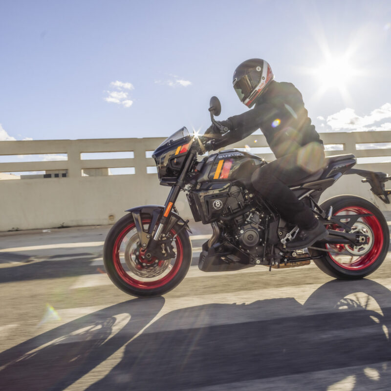 Suzuki-800TT-T-7483 Suzuki GSX-8TT