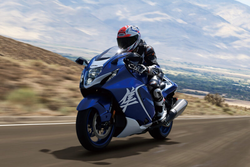 HayabusaM6_action01 Suzuki GSX1300RZ Hayabusa Special Edition
