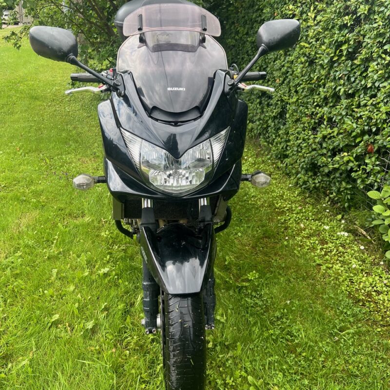 Taivo ratas eest Suzuki GSF1250S 2007