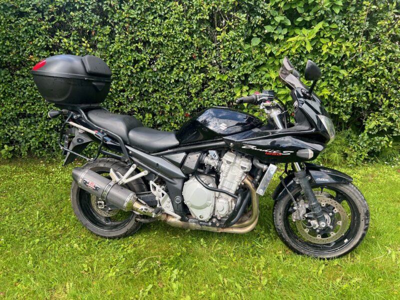 Taivo ratas paremalt Suzuki GSF1250S 2007